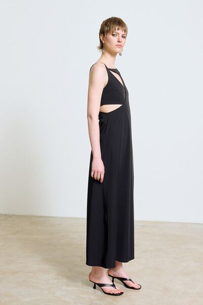 DRESS WITH CUT-OUT DETAIL