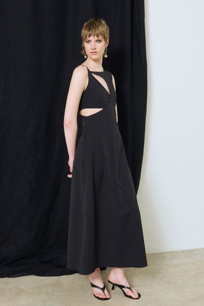 DRESS WITH CUT-OUT DETAIL